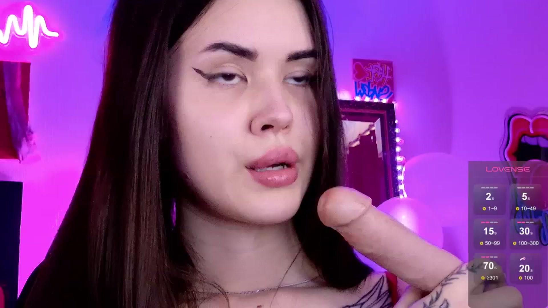 Gallery image thumbnail from Dora_autumn_'s myfreecams stream on, 07/03/2024, 09:40 image 14 of 20