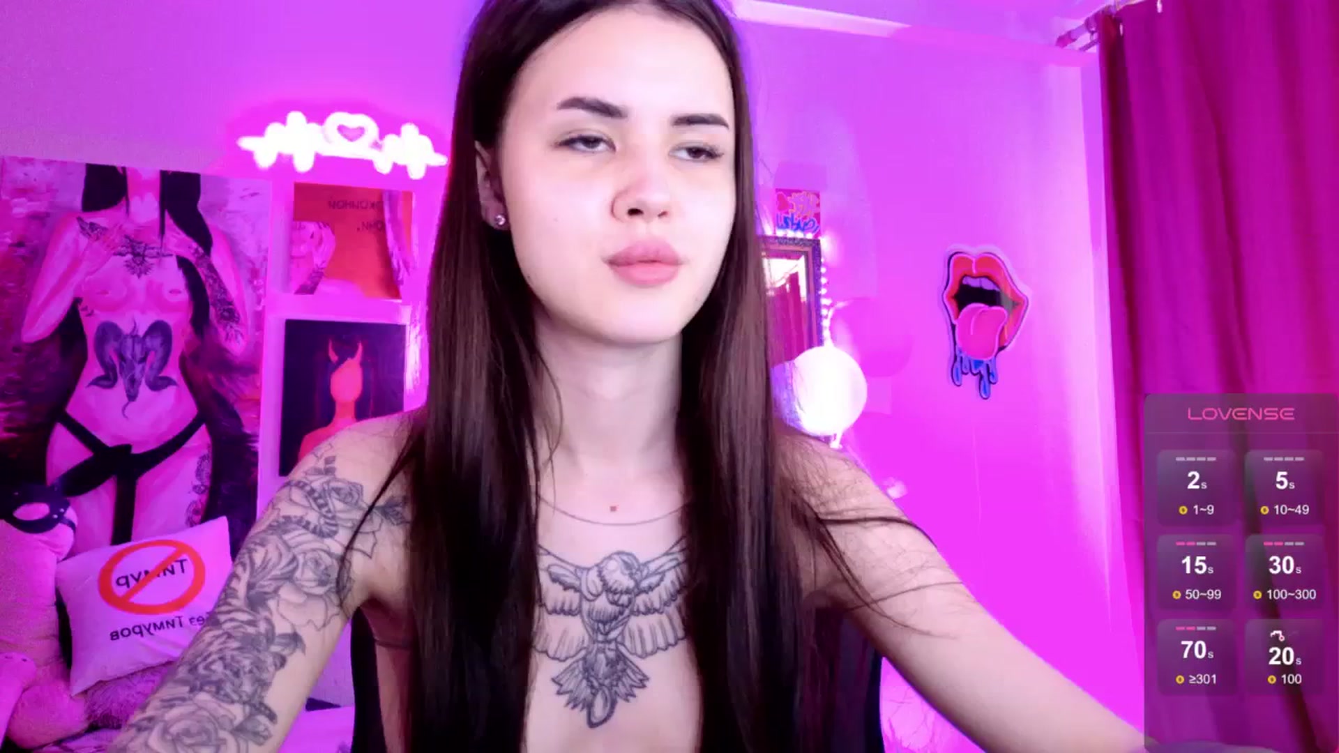 Gallery image thumbnail from Dora_autumn_'s myfreecams stream on, 07/14/2024, 10:16 image 1 of 20