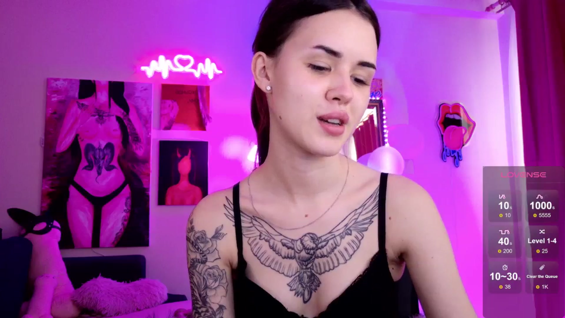 Gallery image thumbnail from Dora_autumn_'s myfreecams stream on, 07/15/2024, 10:08 image 8 of 20