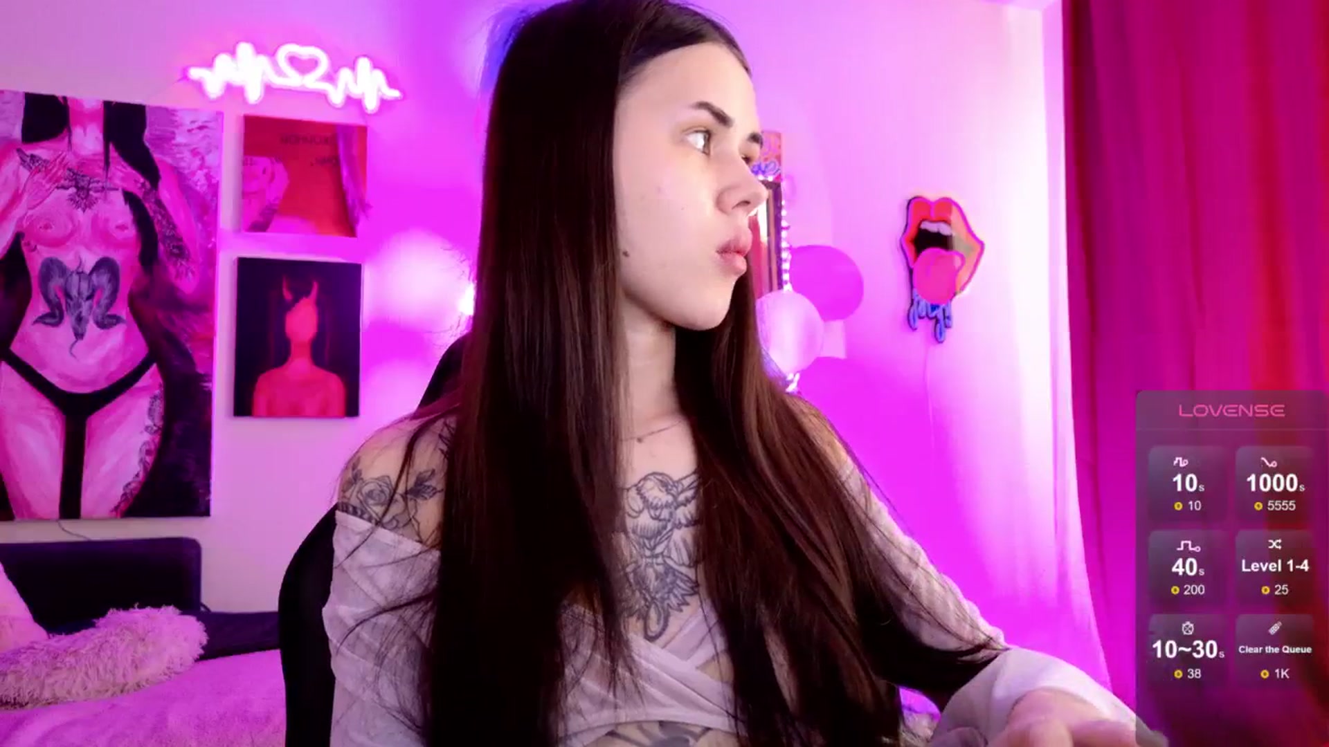 Gallery image thumbnail from Dora_autumn_'s myfreecams stream on, 07/26/2024, 08:45 image 2 of 20