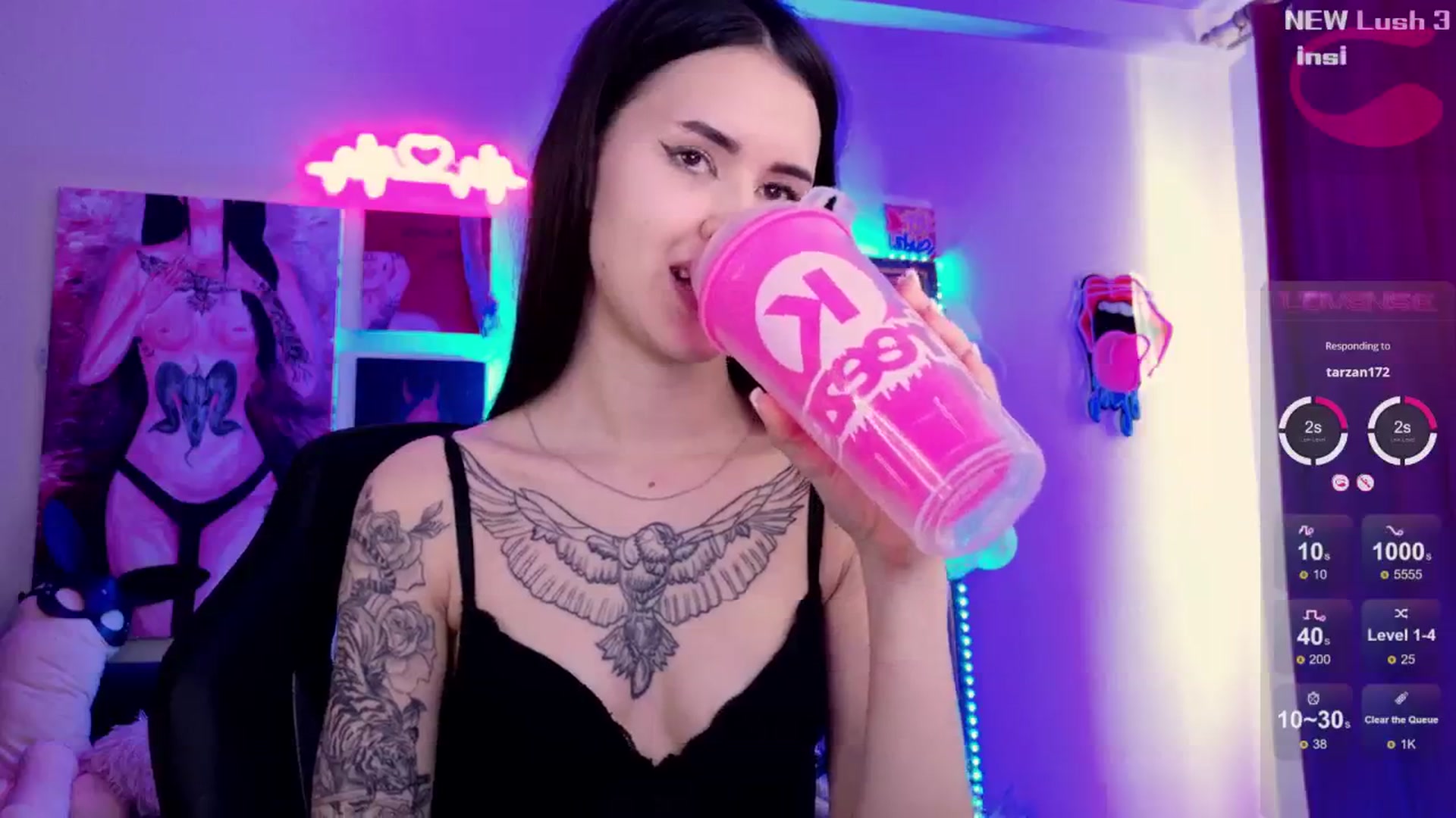 Gallery image thumbnail from Dora_autumn_'s myfreecams stream on, 08/25/2024, 10:01 image 9 of 20