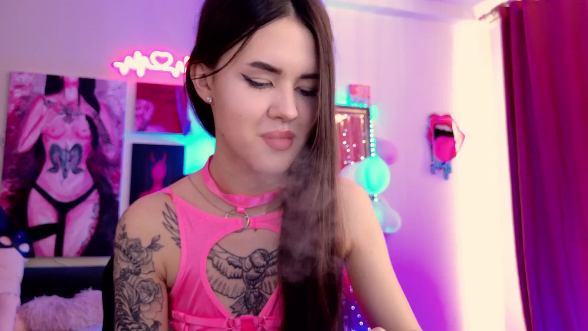 Gallery image thumbnail from Dora_autumn_'s myfreecams stream on, 08/26/2024, 08:02 image 1 of 20