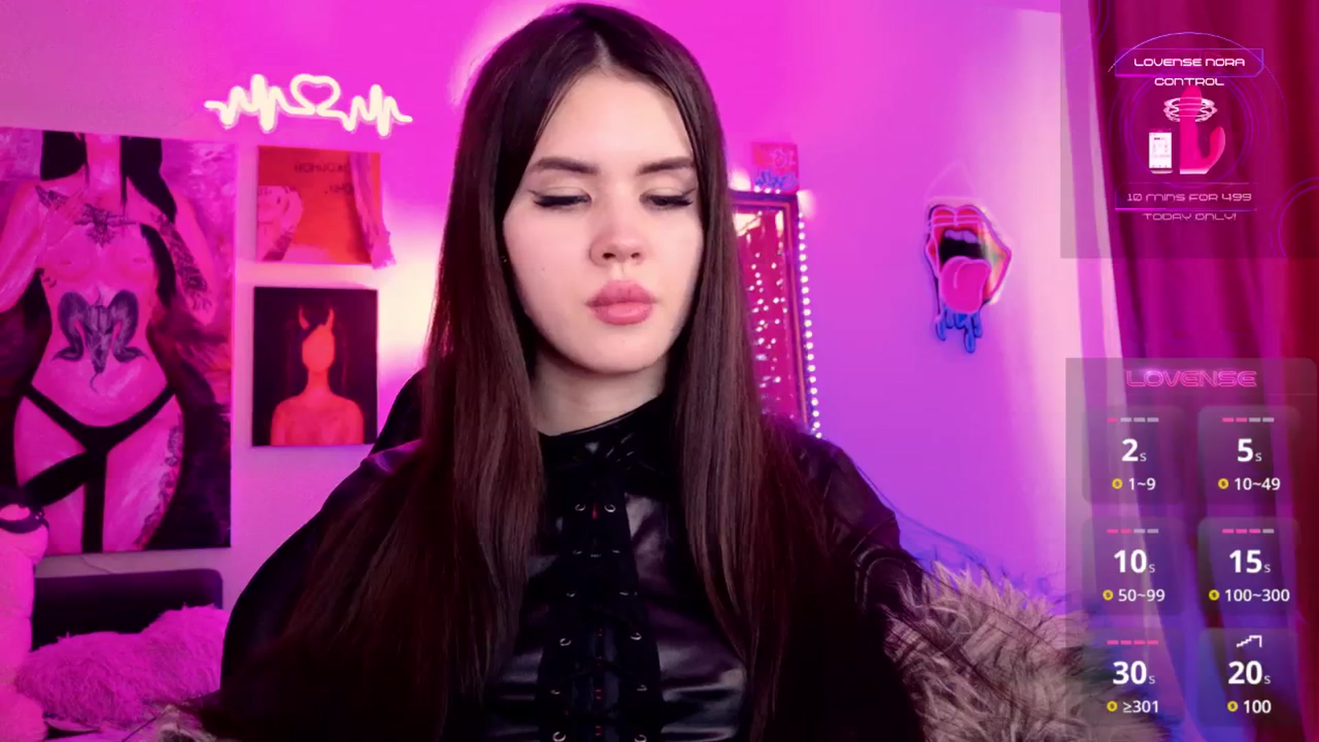 Gallery image thumbnail from Dora_autumn_'s myfreecams stream on, 09/30/2024, 10:25 image 11 of 20