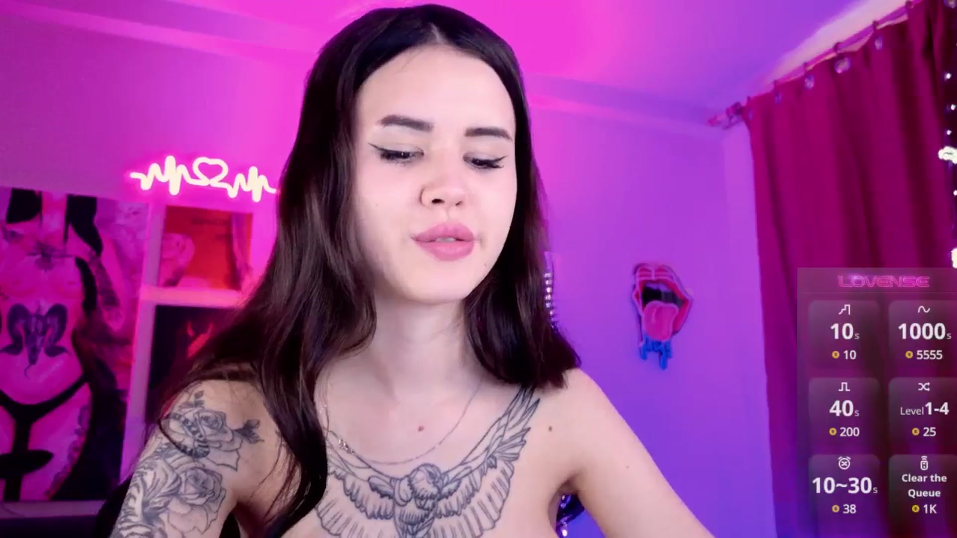 Gallery image thumbnail from Dora_autumn_'s myfreecams stream on, 10/15/2024, 11:00 image 7 of 20