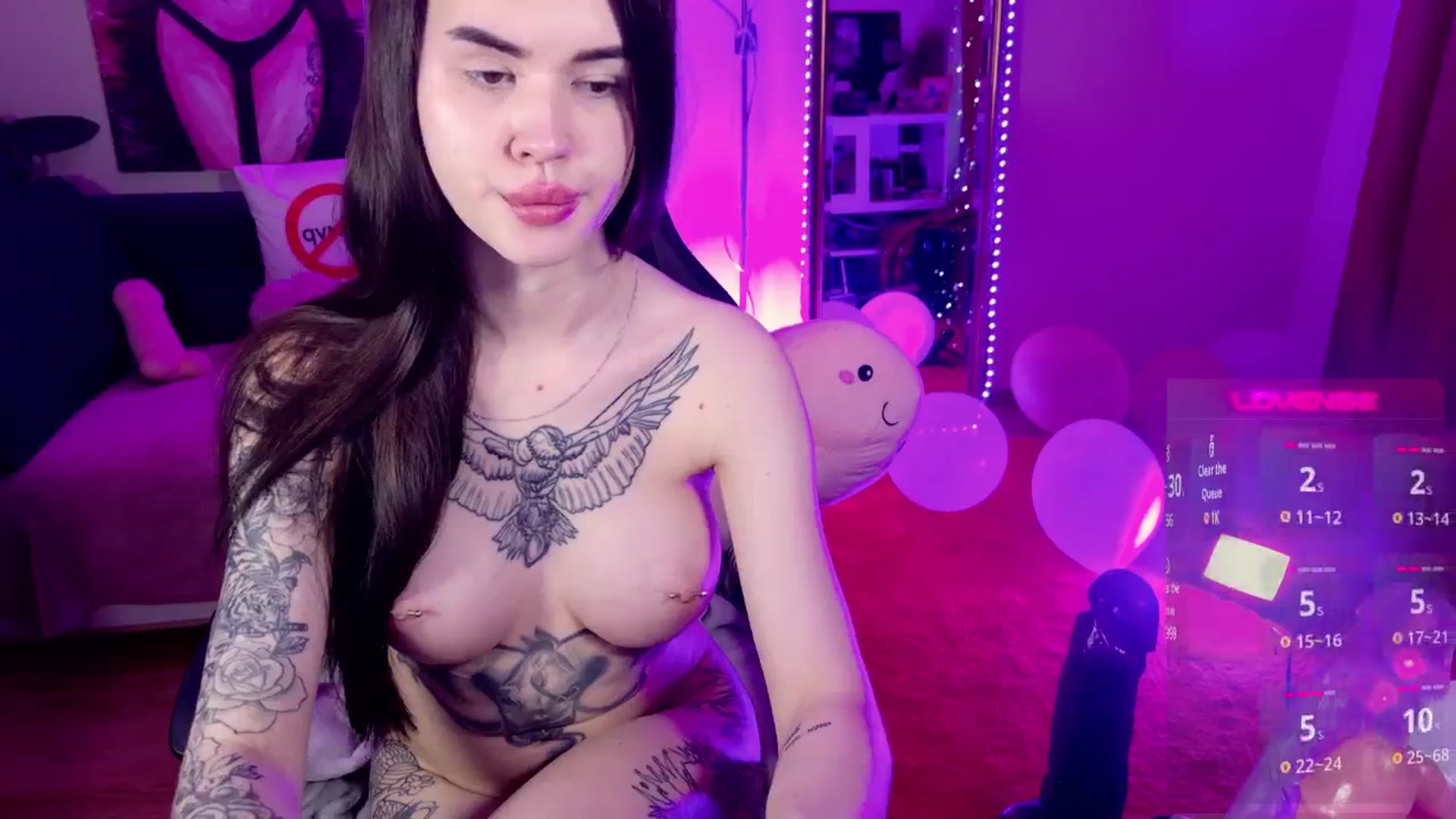Gallery image thumbnail from Dora_autumn_'s myfreecams stream on, 12/15/2024, 11:17 image 15 of 20