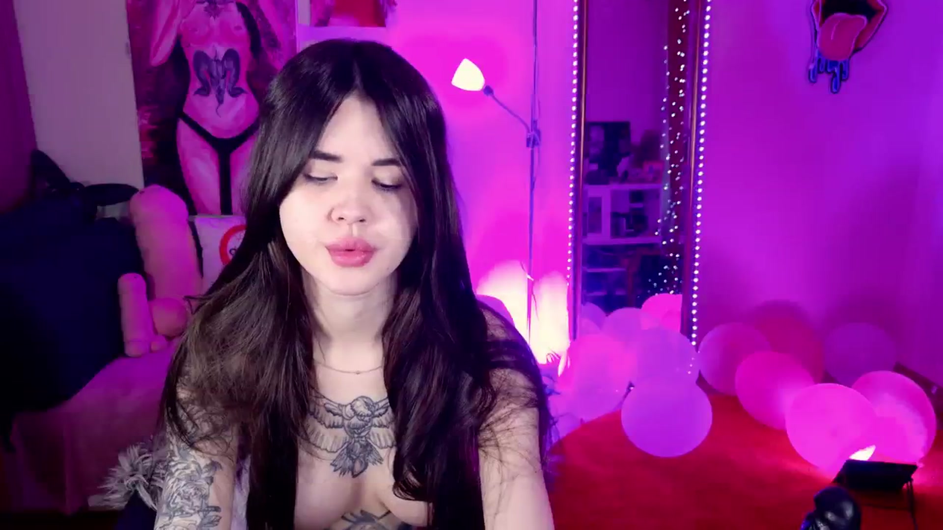 Gallery image thumbnail from Dora_autumn_'s myfreecams stream on, 12/17/2024, 09:00 image 5 of 20