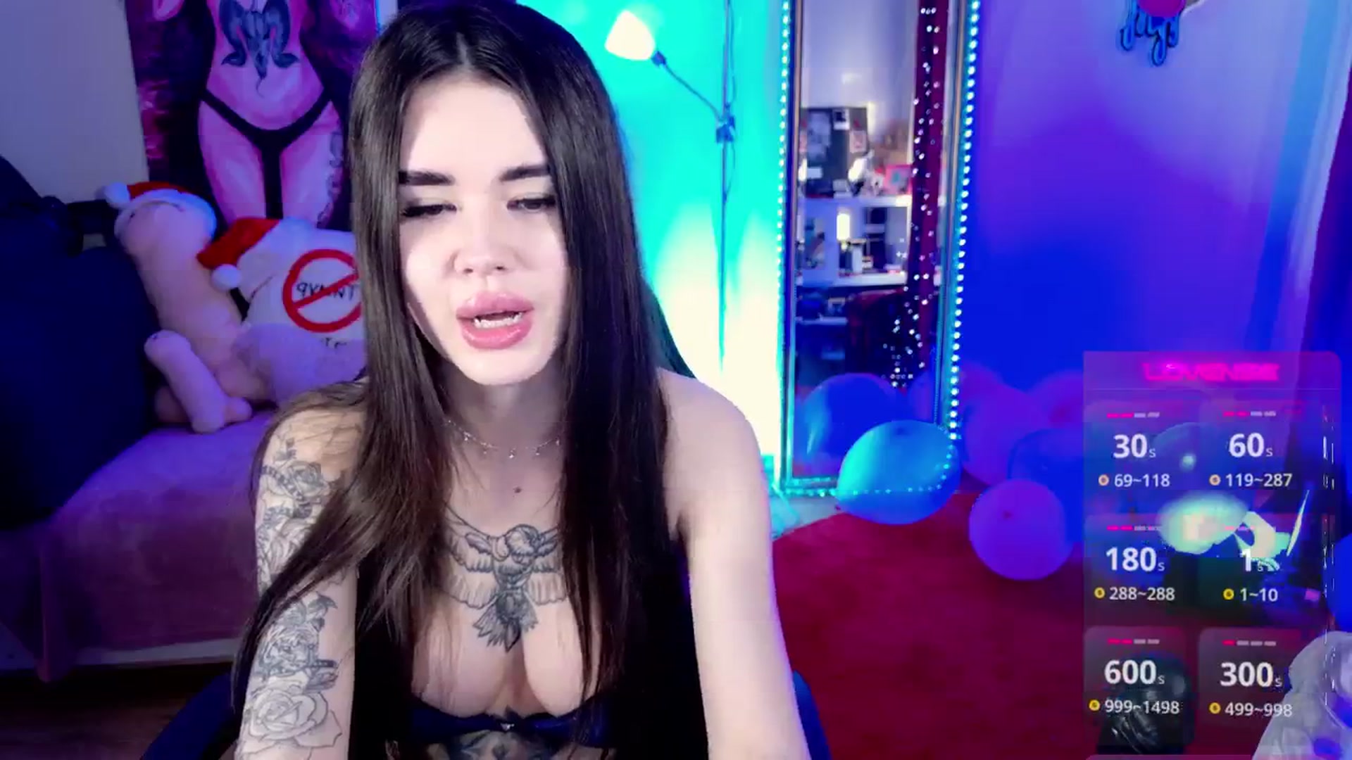 Gallery image thumbnail from Dora_autumn_'s myfreecams stream on, 12/25/2024, 09:01 image 9 of 20