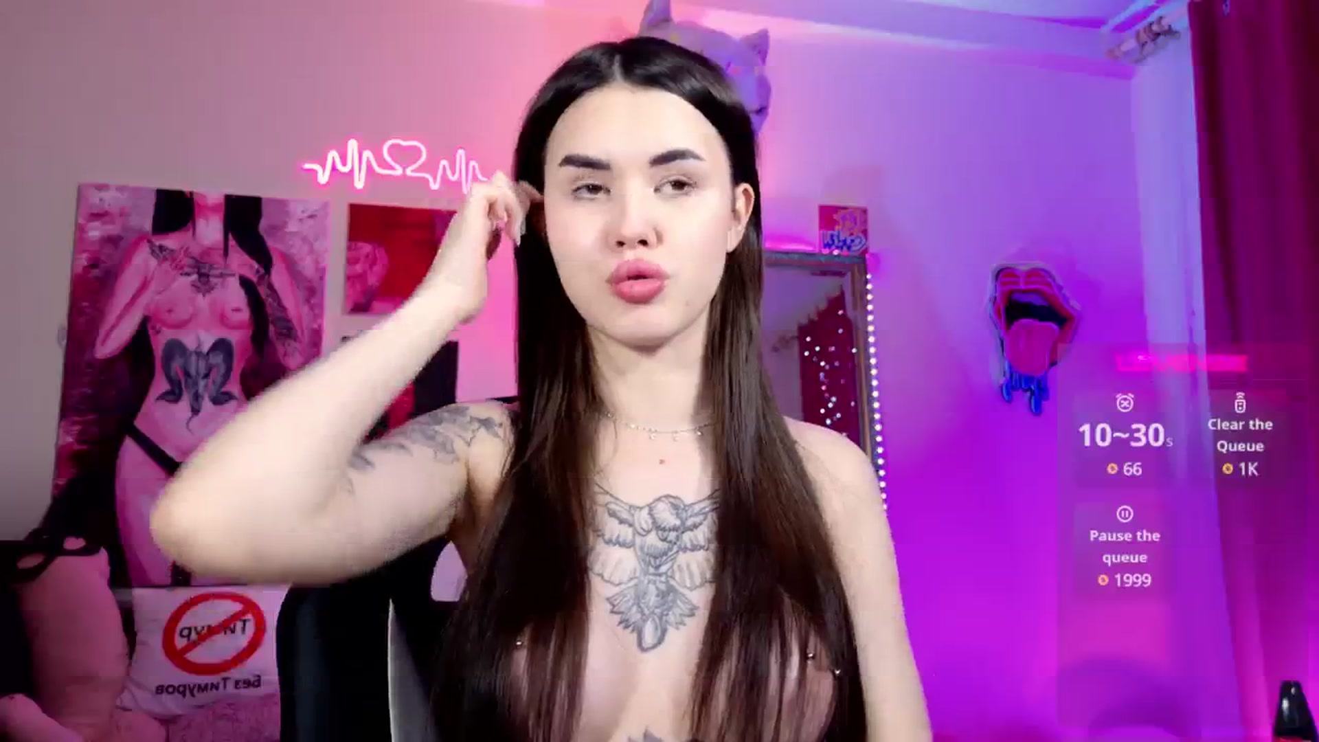 Gallery image thumbnail from Dora_autumn_'s myfreecams stream on, 01/08/2025, 09:09 image 4 of 20