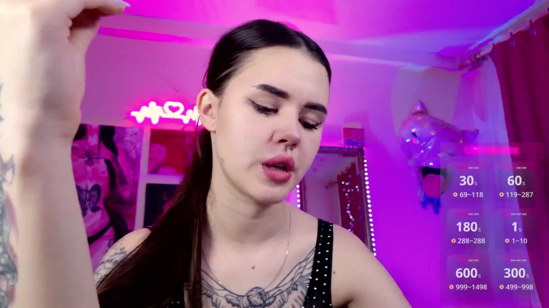 Gallery image thumbnail from Dora_autumn_'s myfreecams stream on, 01/23/2025, 11:36 image 11 of 20