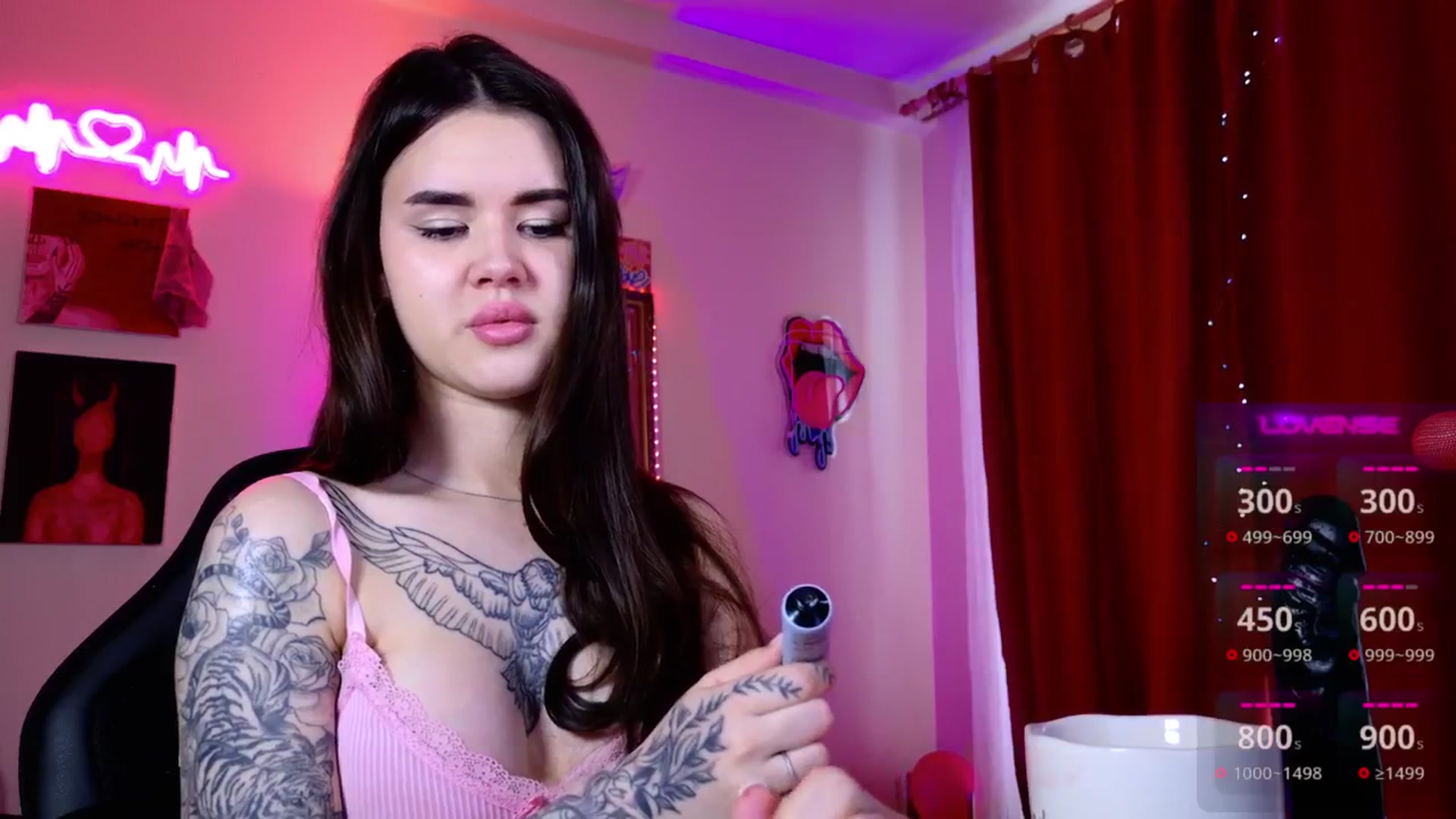 Gallery image thumbnail from Dora_autumn_'s myfreecams stream on, 04/23/2025, 09:53 image 6 of 20