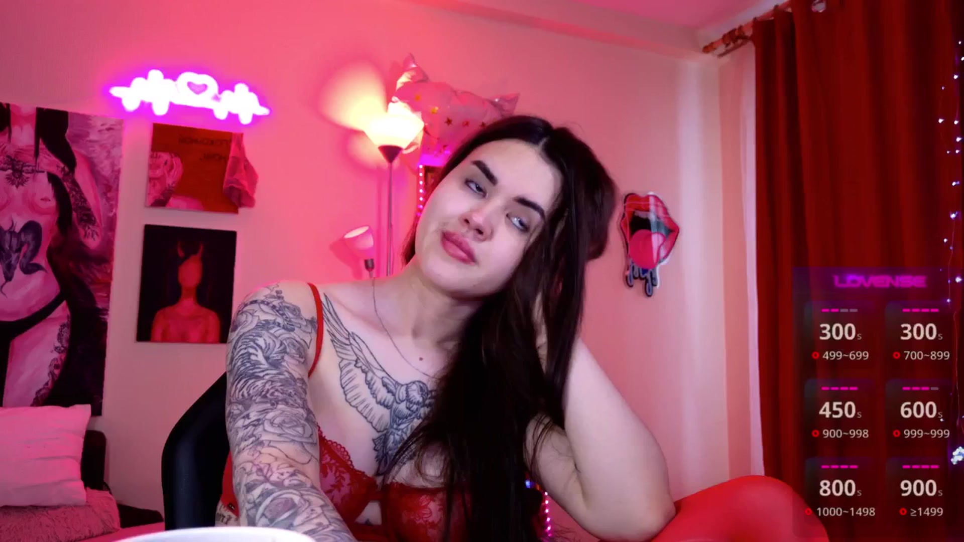 Gallery image thumbnail from Dora_autumn_'s myfreecams stream on, 04/27/2025, 10:16 image 1 of 20