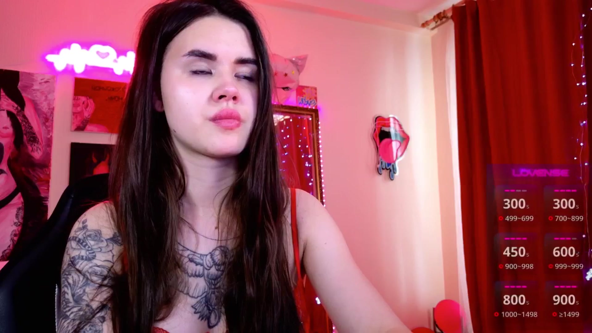 Gallery image thumbnail from Dora_autumn_'s myfreecams stream on, 04/27/2025, 10:16 image 12 of 20