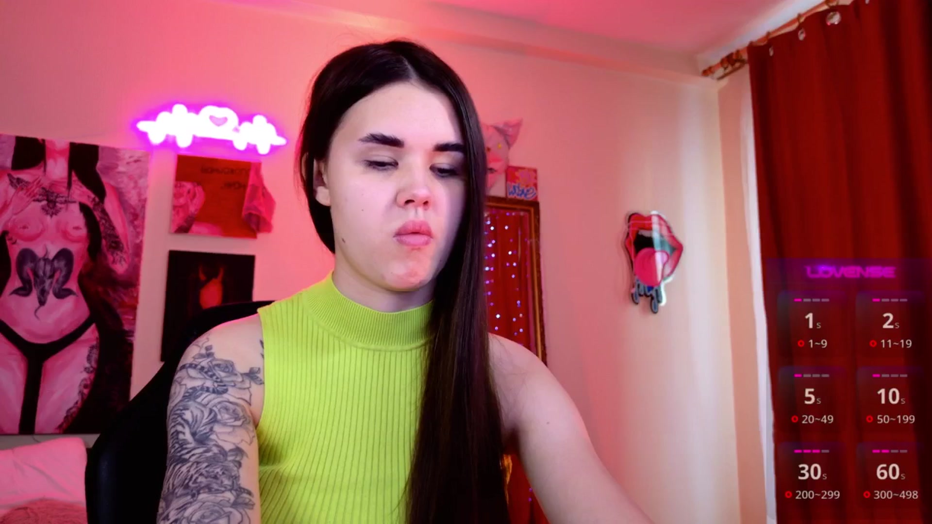 Gallery image thumbnail from Dora_autumn_'s myfreecams stream on, 04/29/2025, 10:20 image 19 of 20