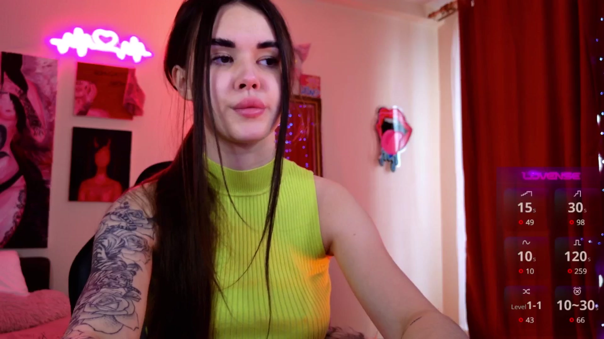Gallery image thumbnail from Dora_autumn_'s myfreecams stream on, 04/29/2025, 10:20 image 3 of 20
