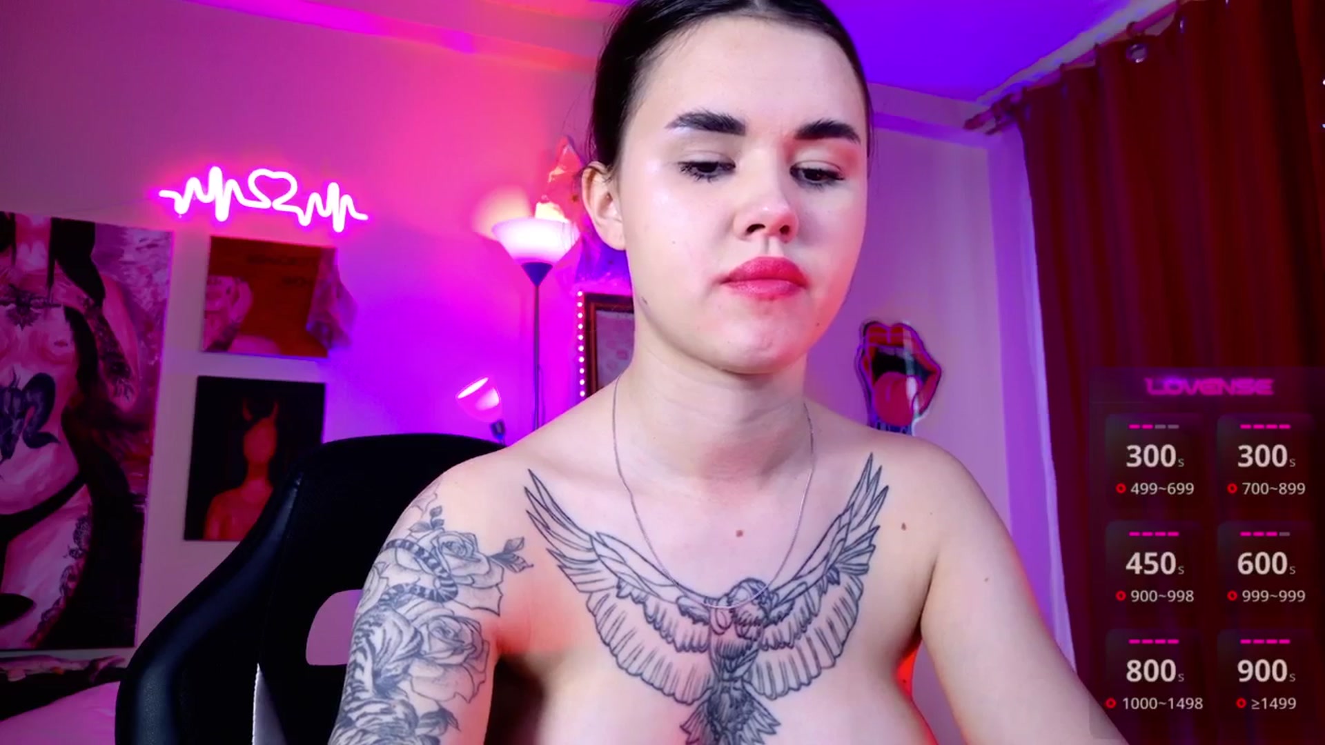 Gallery image thumbnail from Dora_autumn_'s myfreecams stream on, 05/03/2025, 11:17 image 16 of 20