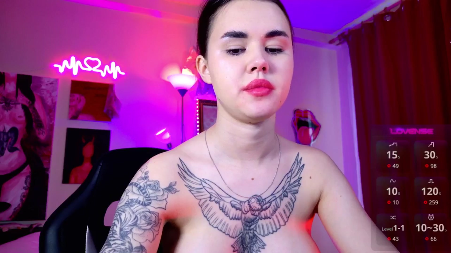 Gallery image thumbnail from Dora_autumn_'s myfreecams stream on, 05/03/2025, 11:17 image 7 of 20
