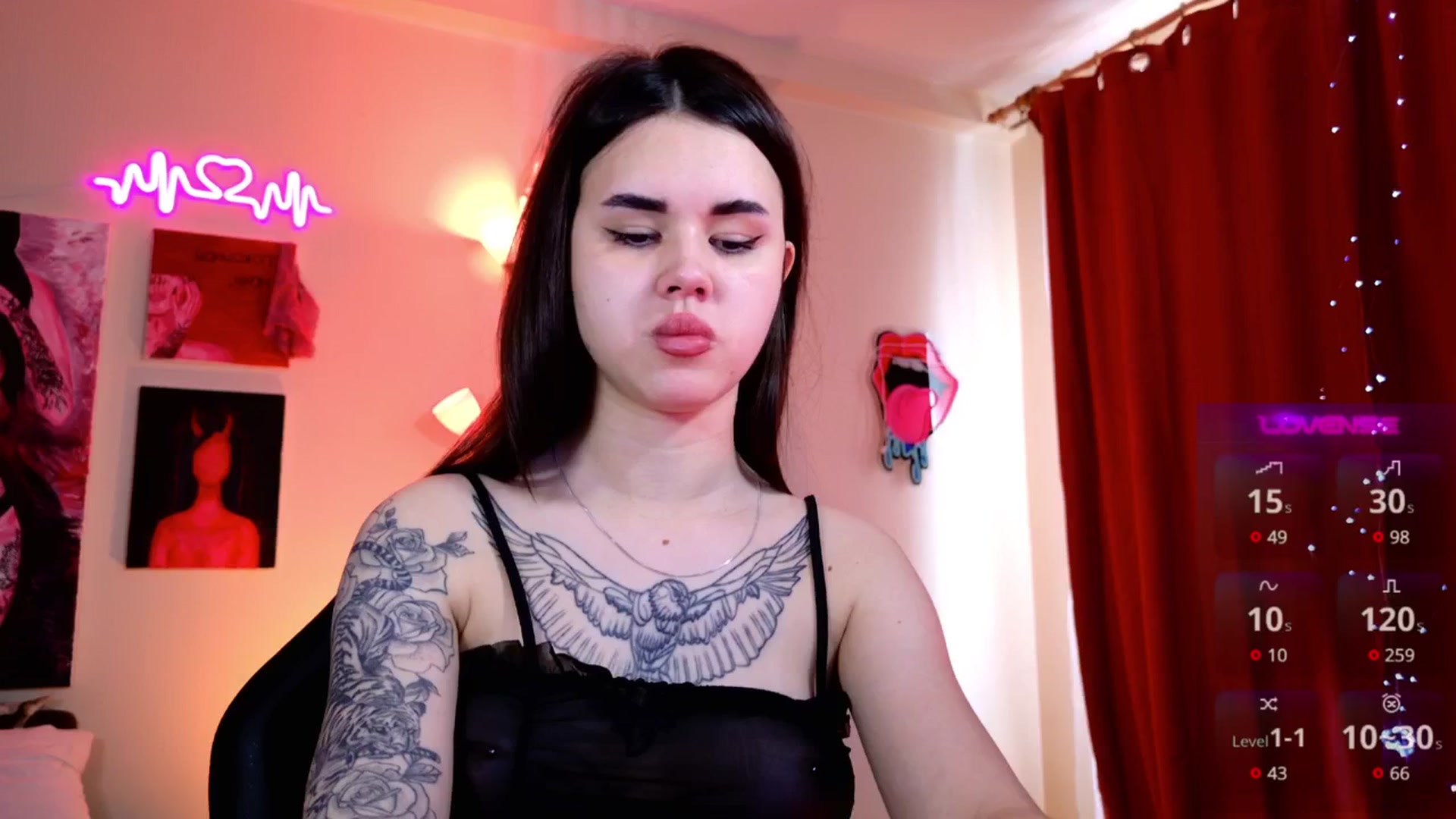 Gallery image thumbnail from Dora_autumn_'s myfreecams stream on, 05/13/2025, 10:13 image 1 of 20
