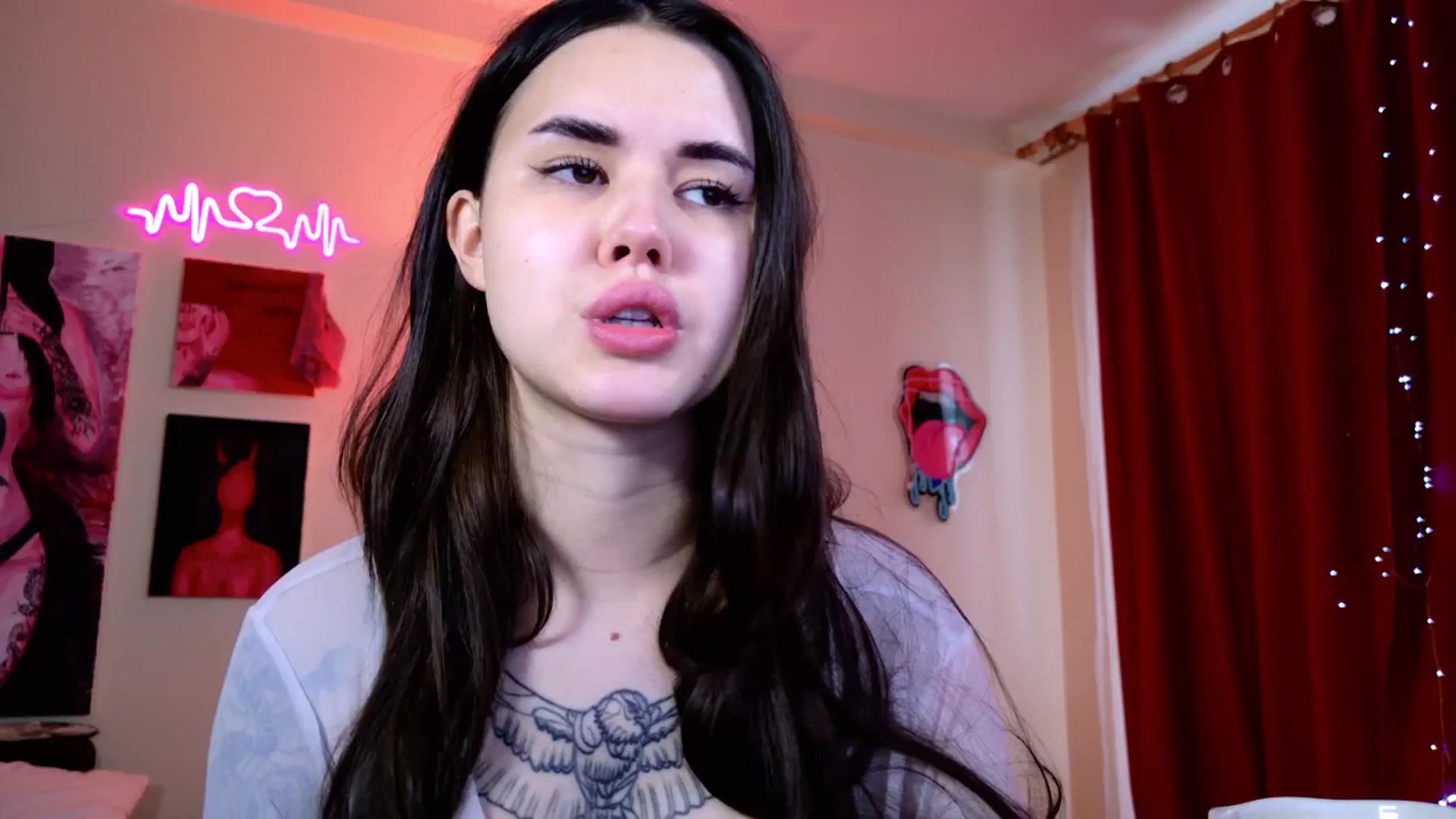 Gallery image thumbnail from Dora_autumn_'s myfreecams stream on, 05/18/2025, 10:03 image 1 of 20