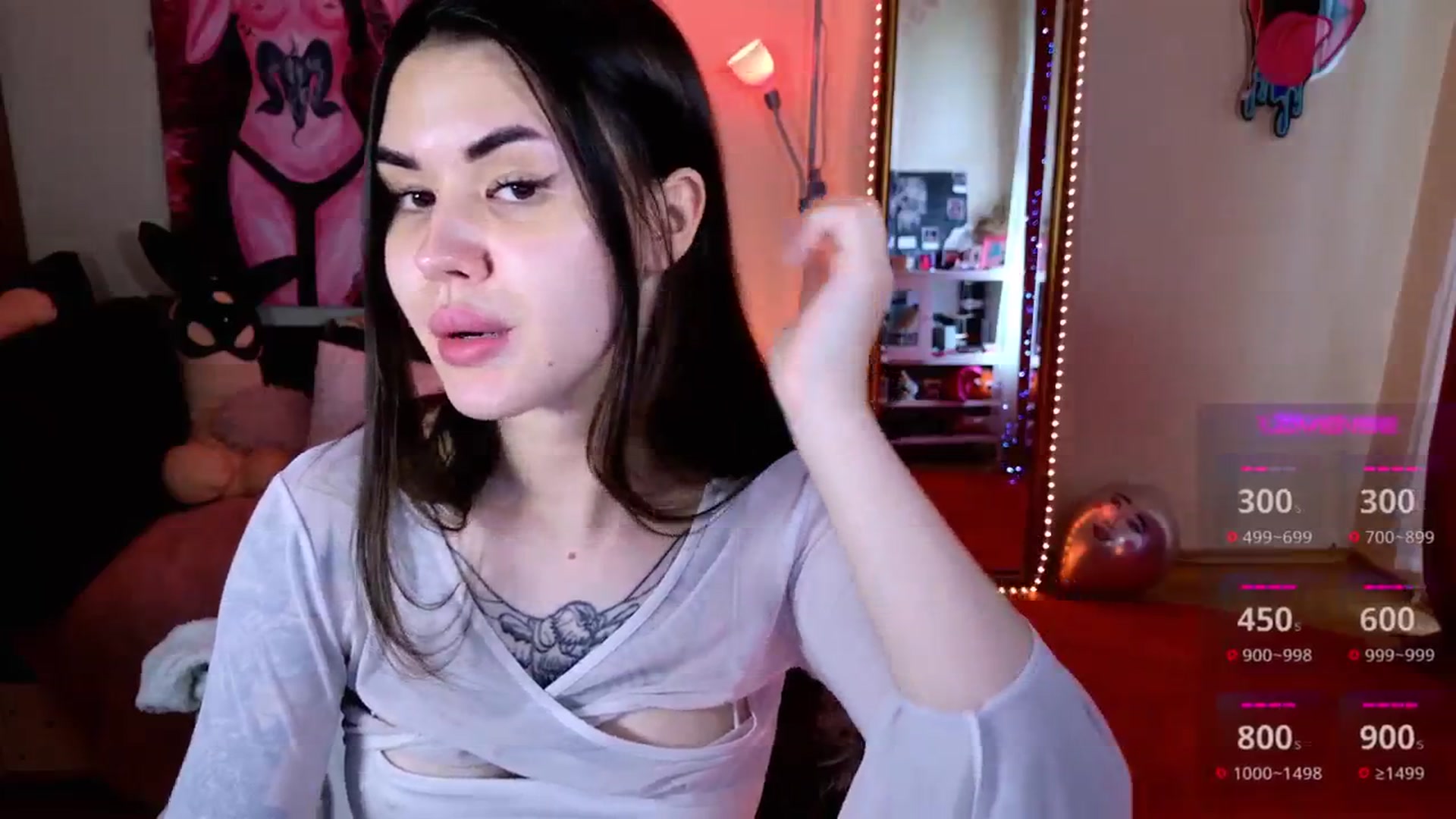 Gallery image thumbnail from Dora_autumn_'s myfreecams stream on, 05/18/2025, 10:03 image 4 of 20