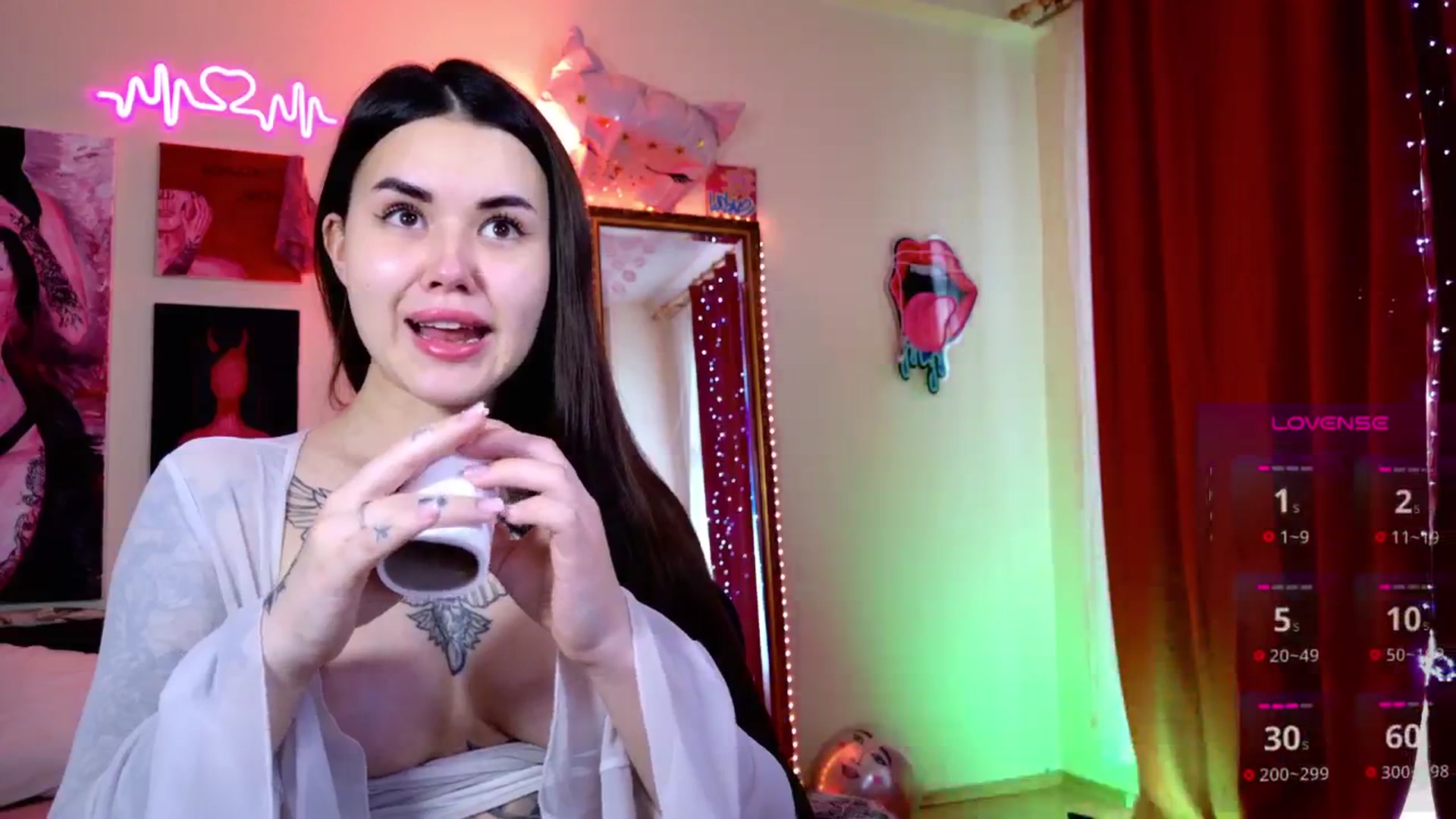 Gallery image thumbnail from Dora_autumn_'s myfreecams stream on, 05/18/2025, 10:03 image 16 of 20