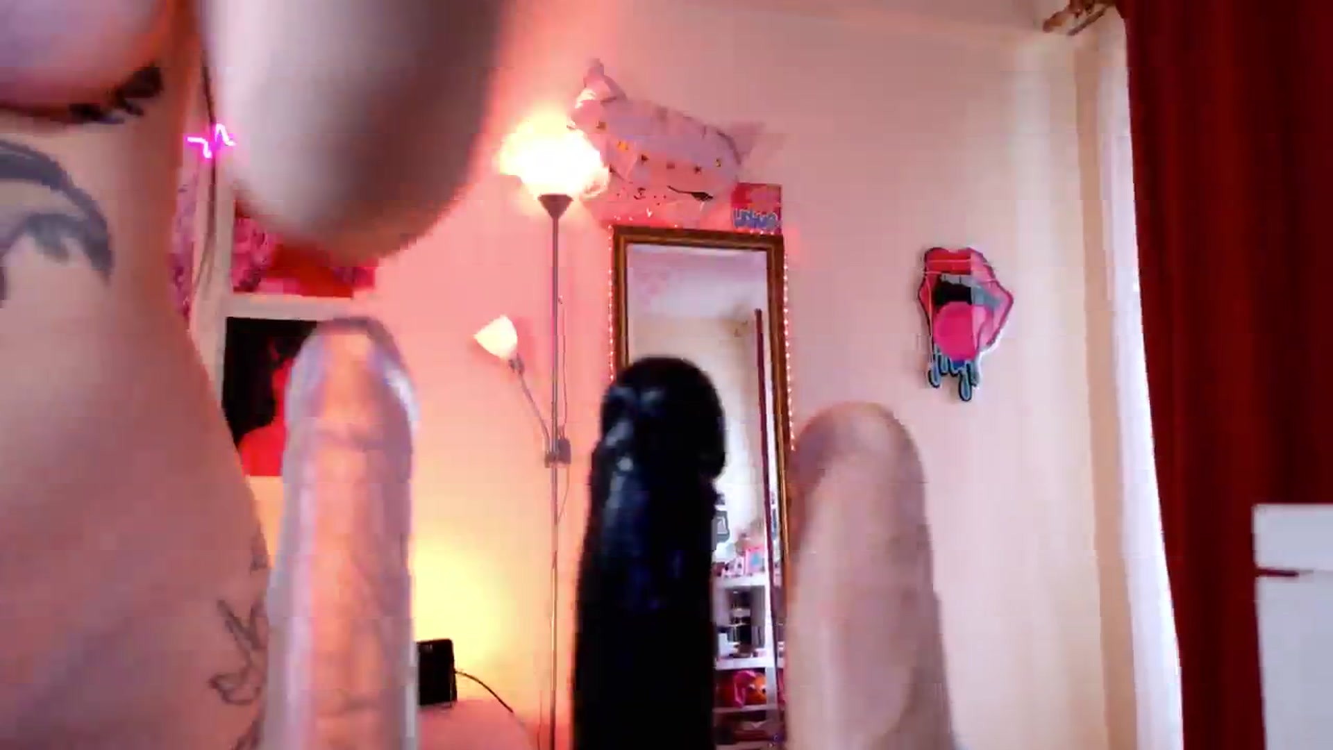 Gallery image thumbnail from Dora_autumn_'s myfreecams stream on, 05/19/2025, 08:21 image 15 of 20