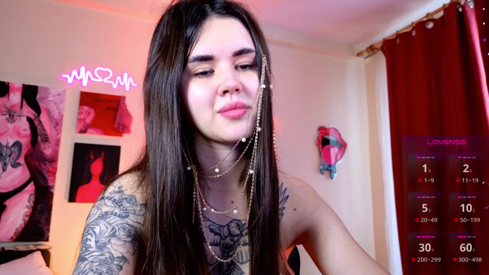 Gallery image thumbnail from Dora_autumn_'s myfreecams stream on, 05/19/2025, 10:36 image 17 of 20