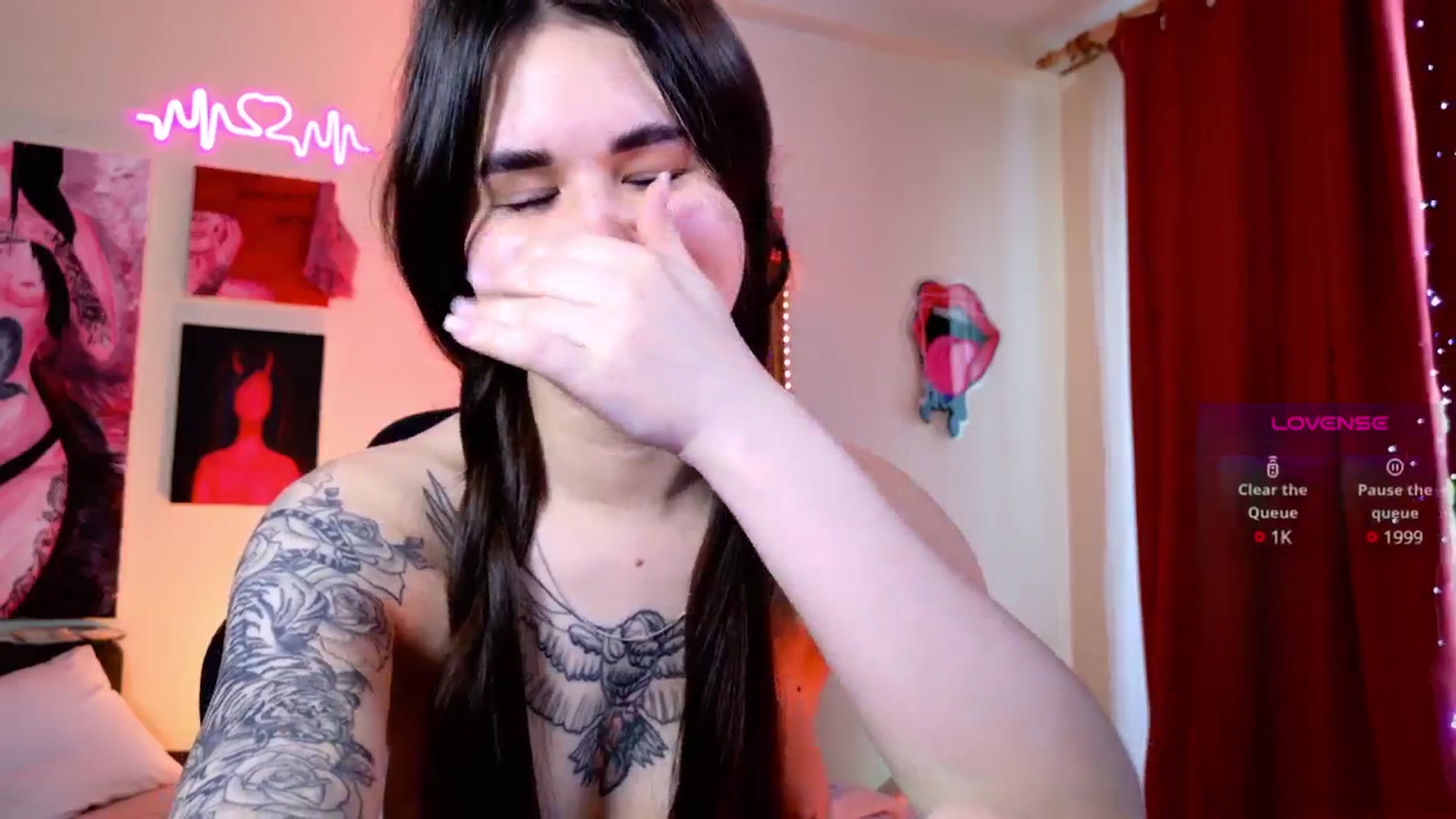 Gallery image thumbnail from Dora_autumn_'s myfreecams stream on, 05/19/2025, 10:36 image 8 of 20