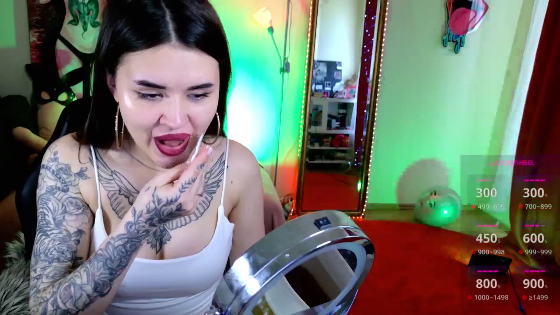 Gallery image thumbnail from Dora_autumn_'s myfreecams stream on, 05/21/2025, 10:11 image 10 of 20