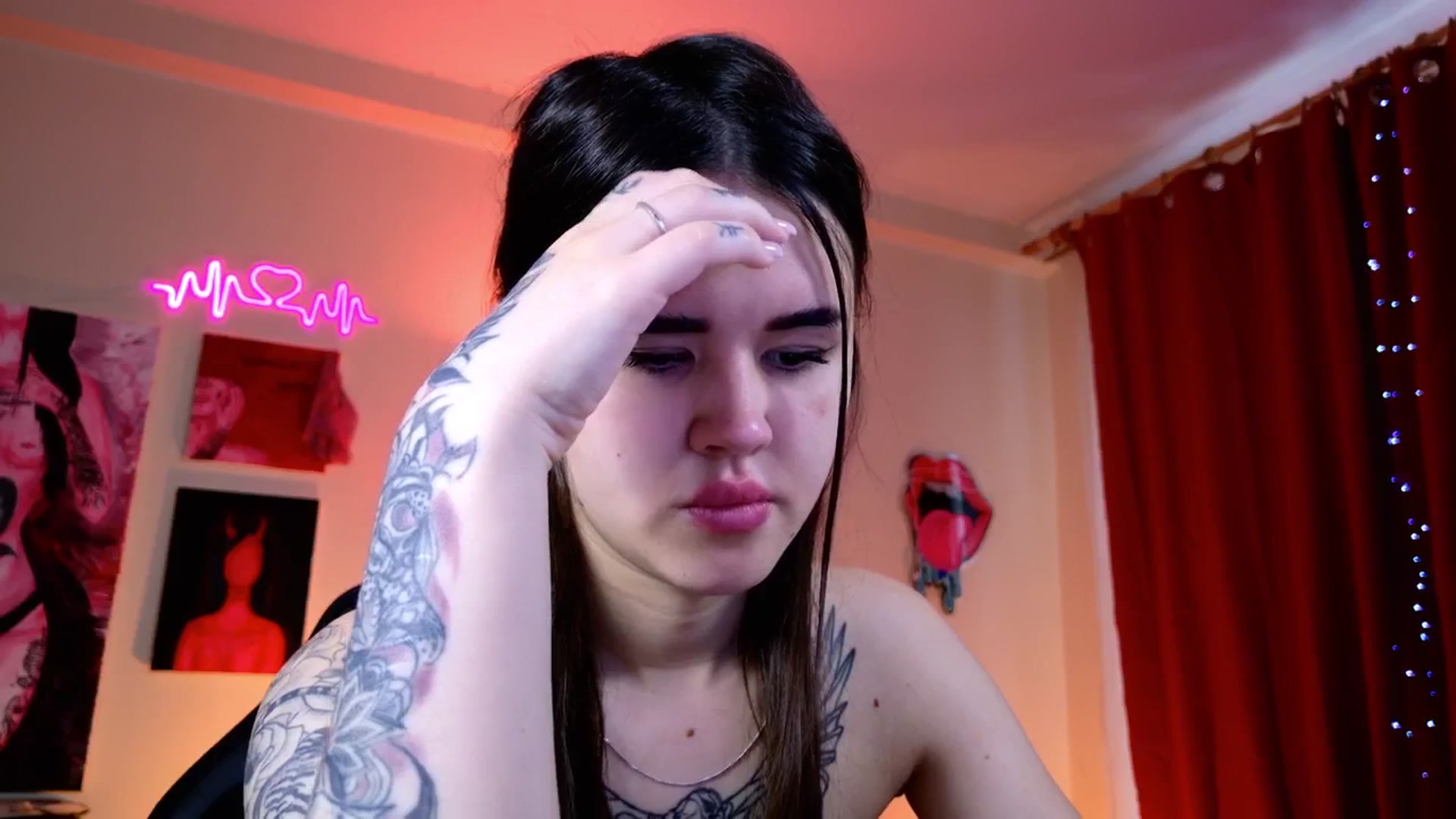 Gallery image thumbnail from Dora_autumn_'s myfreecams stream on, 05/24/2025, 10:01 image 20 of 20