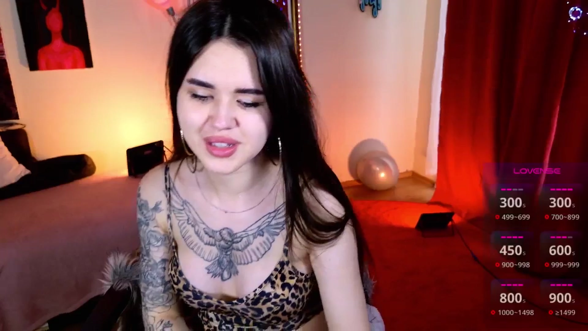 Gallery image thumbnail from Dora_autumn_'s myfreecams stream on, 05/26/2025, 10:25 image 4 of 20