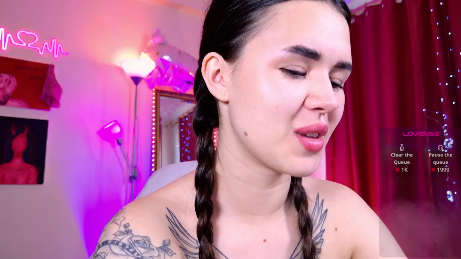 Gallery image thumbnail from Dora_autumn_'s myfreecams stream on, 05/30/2025, 10:38 image 12 of 20