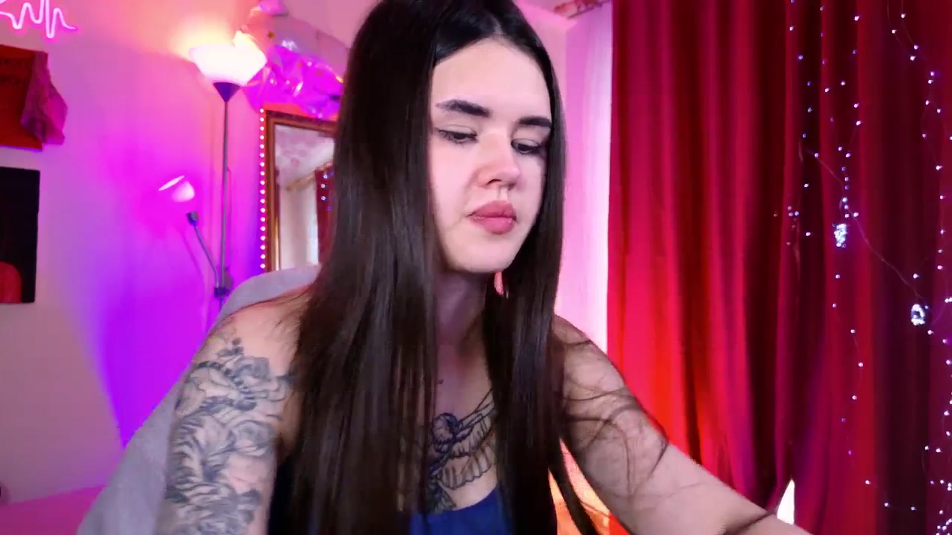 Gallery image thumbnail from Dora_autumn_'s myfreecams stream on, 06/01/2025, 10:14 image 7 of 20
