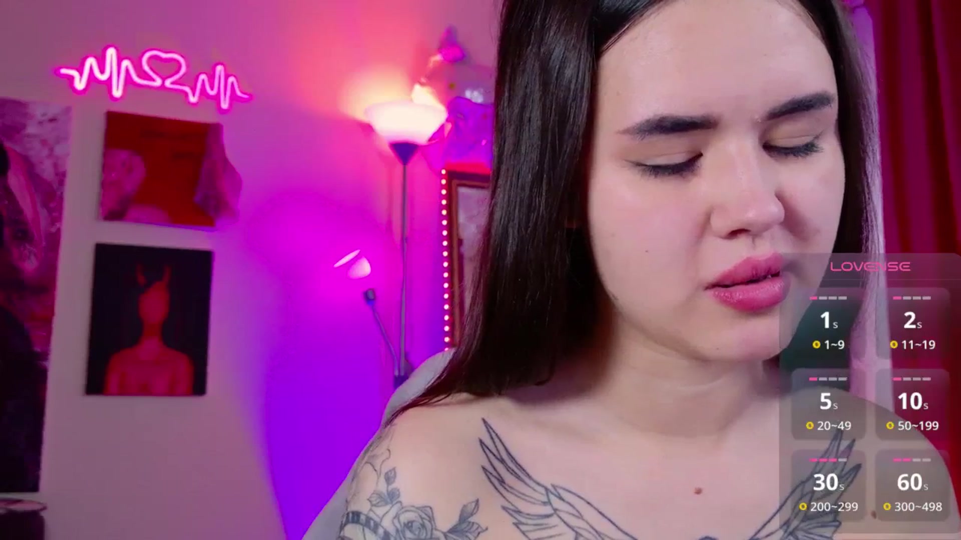 Gallery image thumbnail from Dora_autumn_'s myfreecams stream on, 06/08/2025, 10:04 image 11 of 20