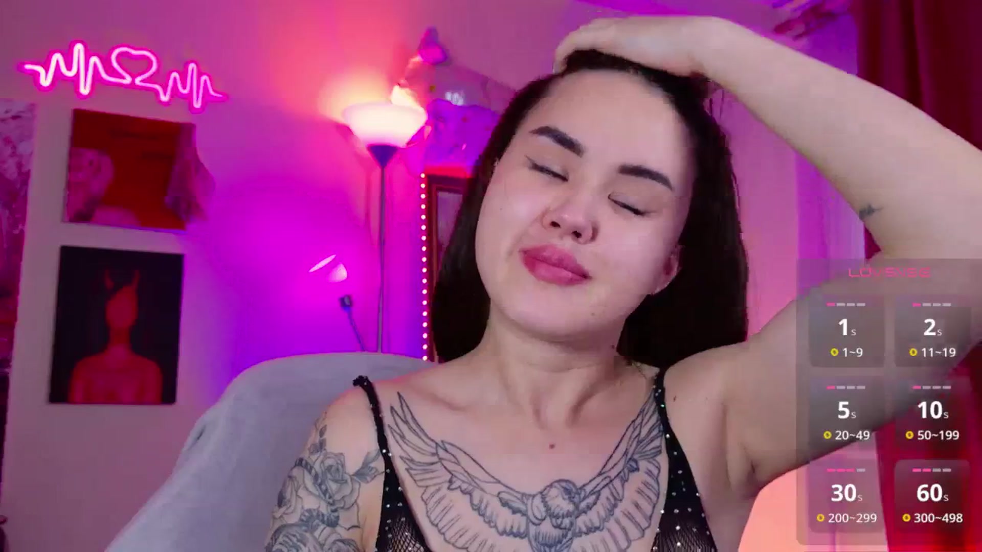 Gallery image thumbnail from Dora_autumn_'s myfreecams stream on, 06/08/2025, 10:04 image 13 of 20