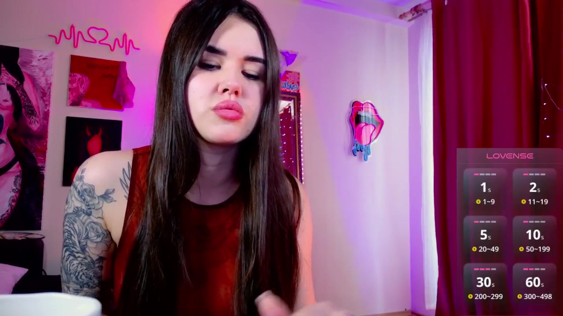 Gallery image thumbnail from Dora_autumn_'s myfreecams stream on, 06/15/2025, 09:42 image 2 of 20