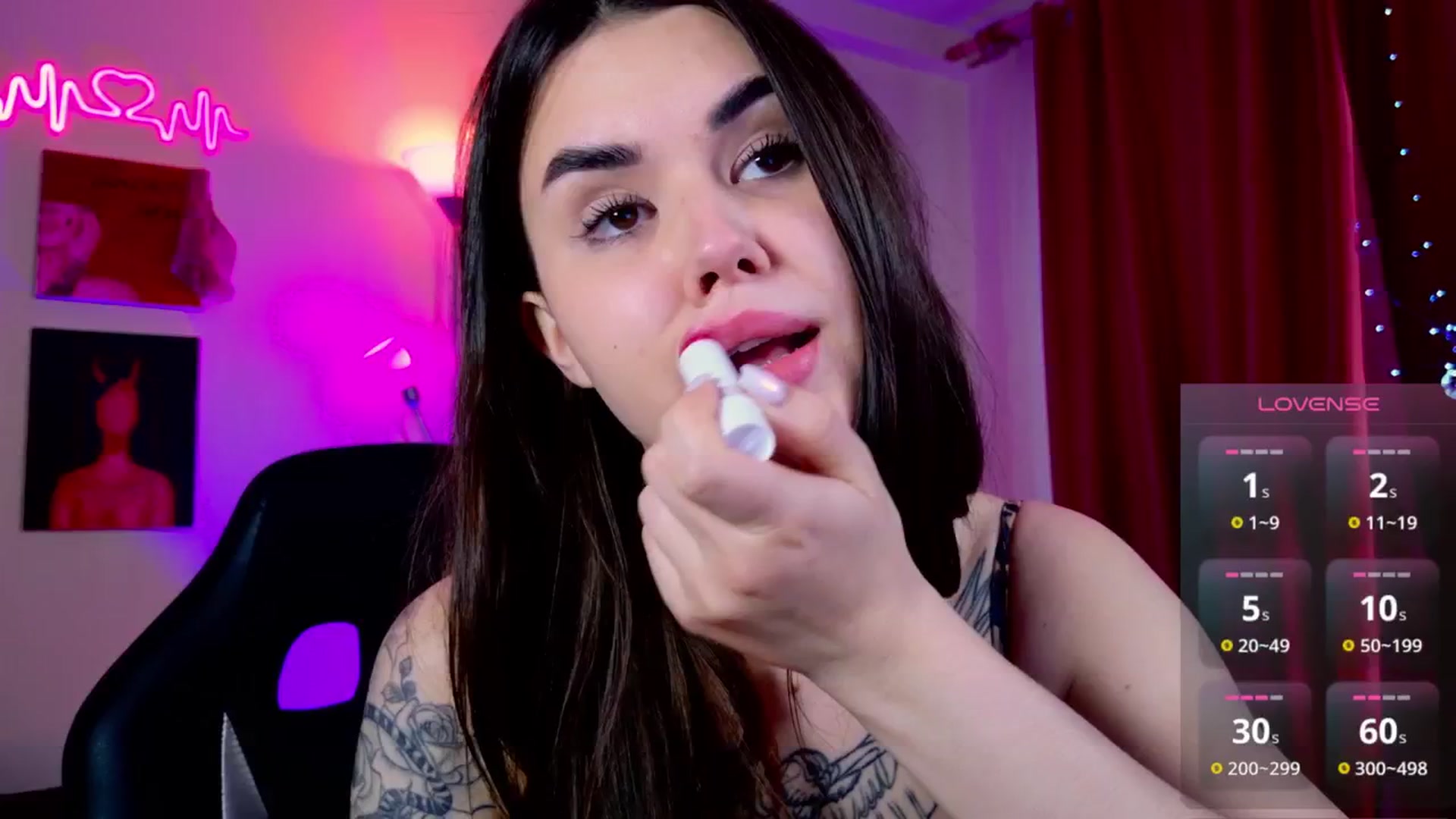 Gallery image thumbnail from Dora_autumn_'s myfreecams stream on, 06/17/2025, 08:12 image 9 of 20
