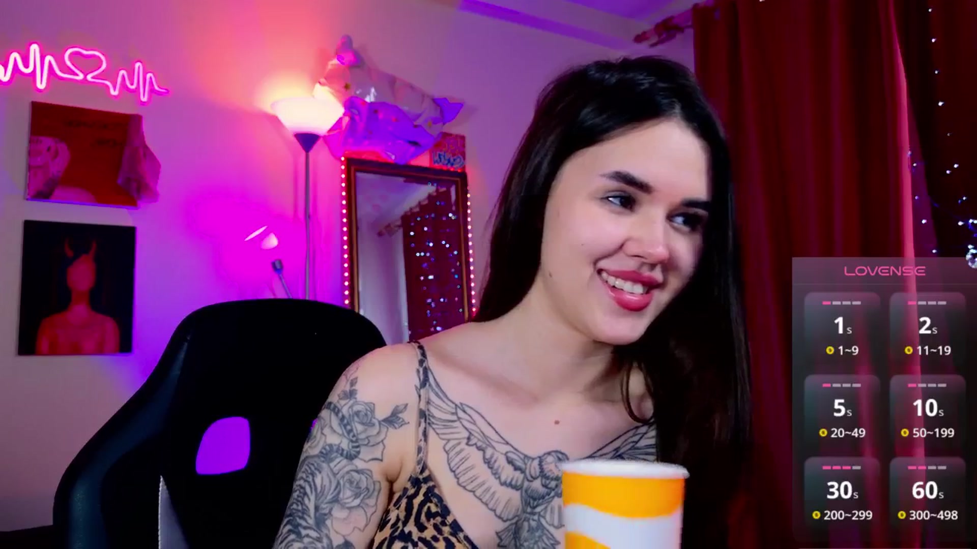 Gallery image thumbnail from Dora_autumn_'s myfreecams stream on, 06/17/2025, 08:12 image 14 of 20