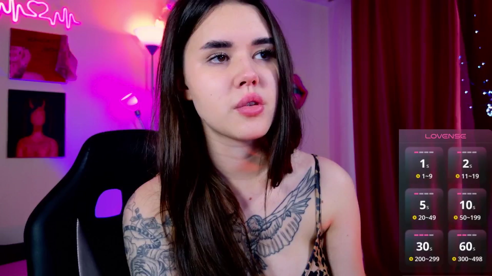 Gallery image thumbnail from Dora_autumn_'s myfreecams stream on, 06/17/2025, 08:12 image 8 of 20