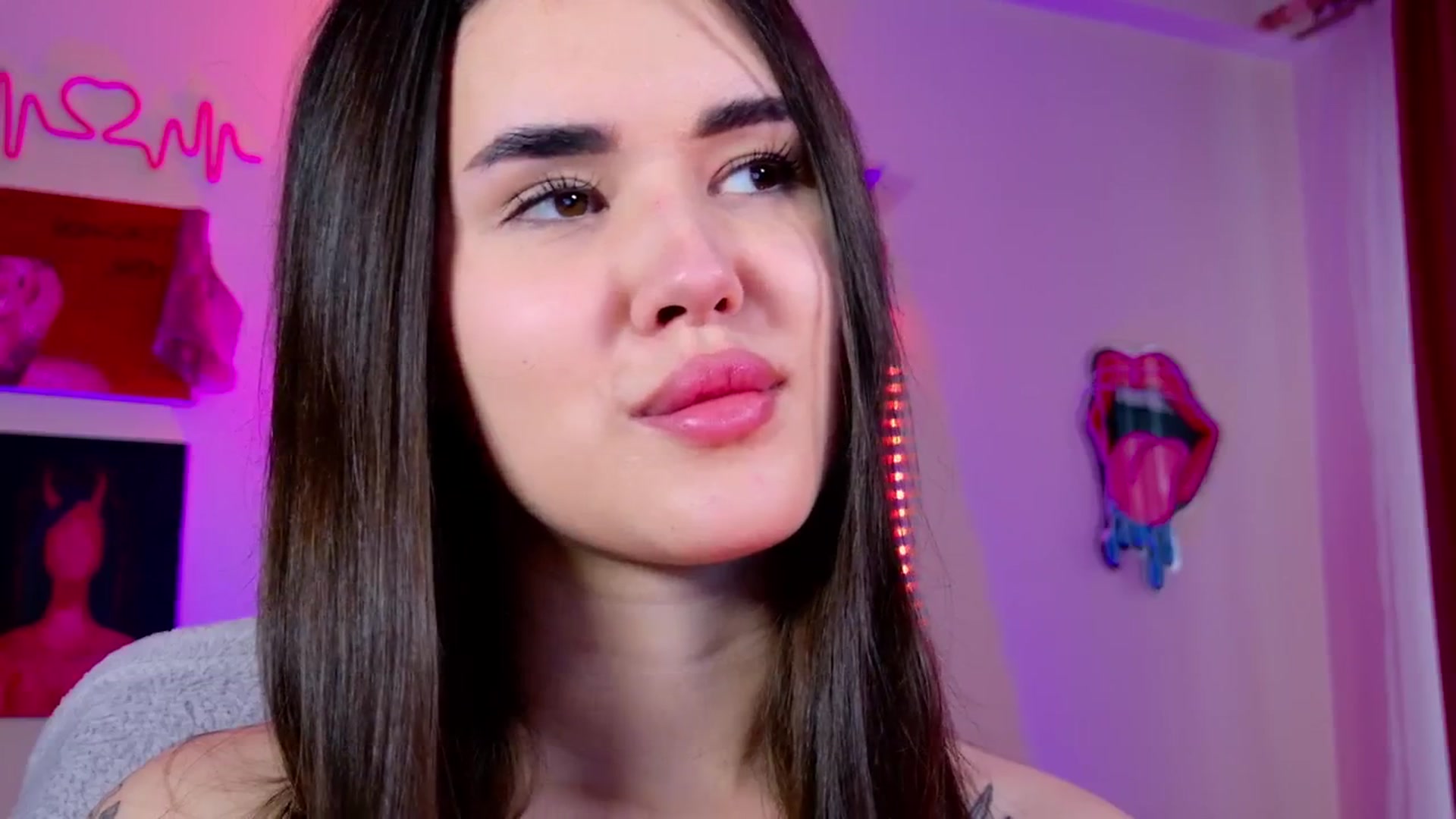 Gallery image thumbnail from Dora_autumn_'s myfreecams stream on, 06/18/2025, 10:03 image 6 of 20