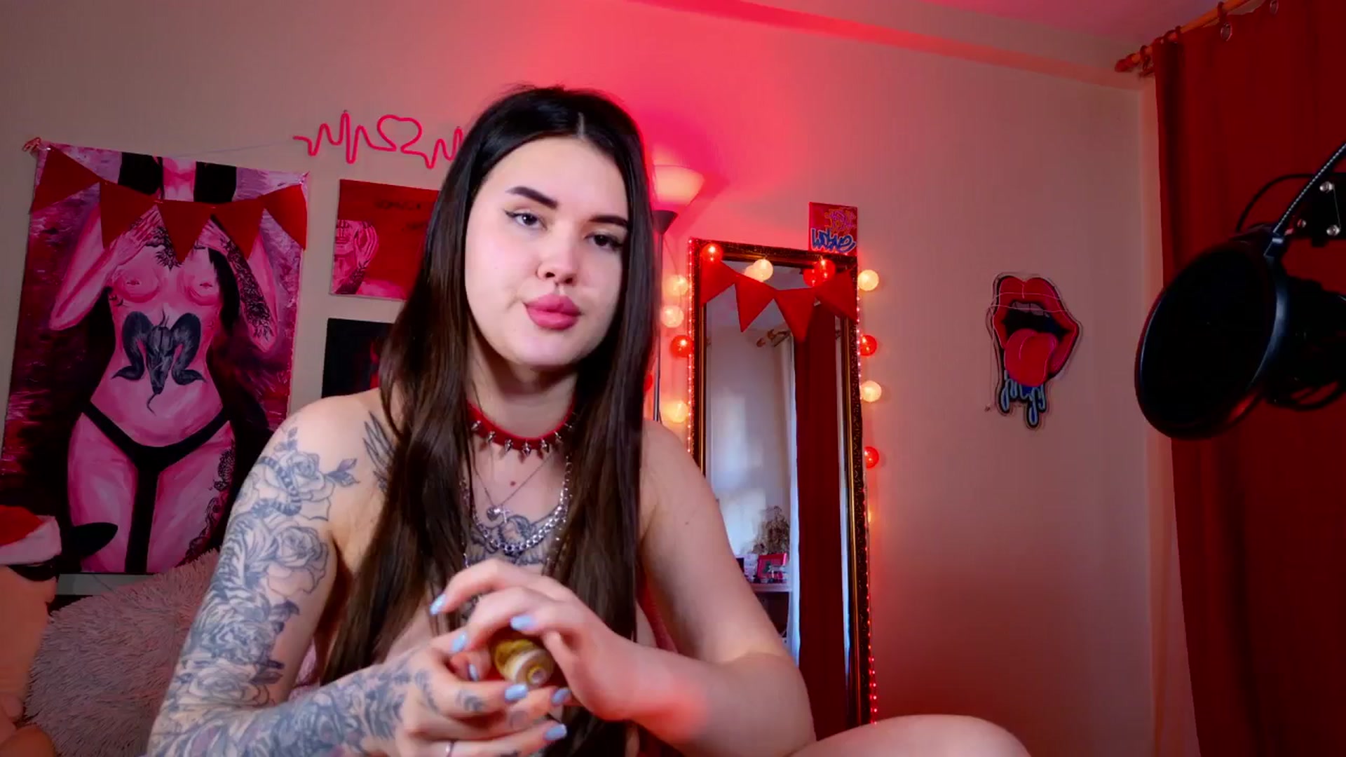 Gallery image thumbnail from Dora_autumn_'s myfreecams stream on, 12/26/2025, 09:45 image 1 of 20