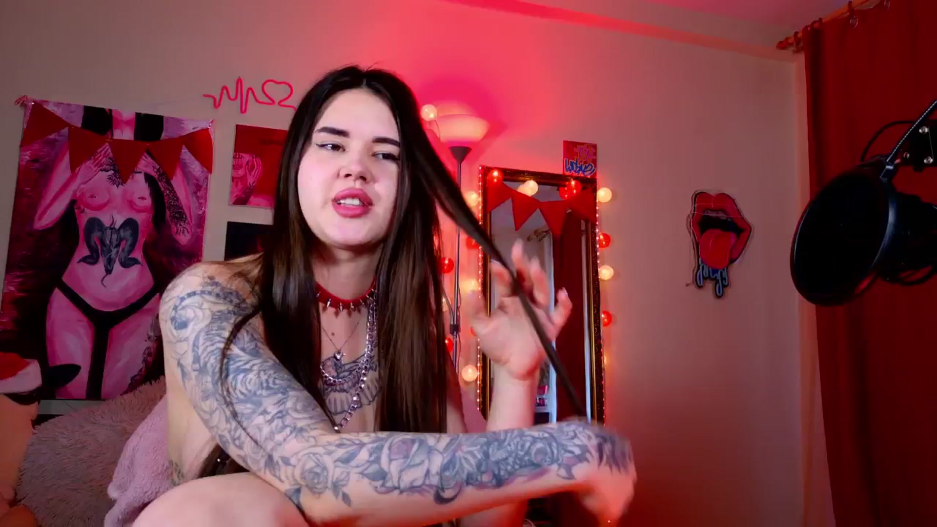 Gallery image thumbnail from Dora_autumn_'s myfreecams stream on, 12/26/2025, 09:45 image 2 of 20