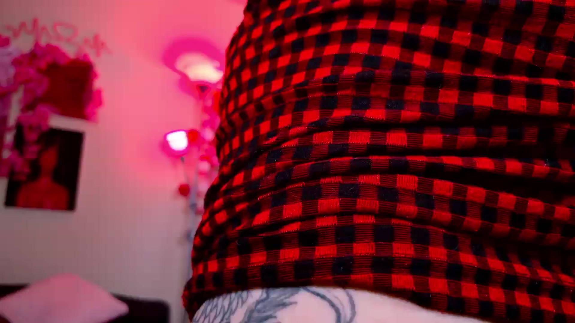 Gallery image thumbnail from Dora_autumn_'s myfreecams stream on, 09/12/2026, 12:06 image 10 of 20