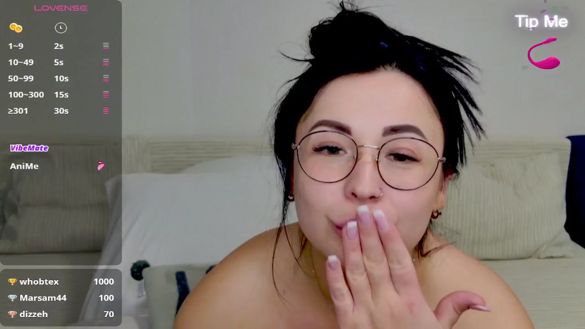 Gallery image thumbnail from Dorcel_girl's myfreecams stream on, 05/18/2025, 23:30 image 1 of 20
