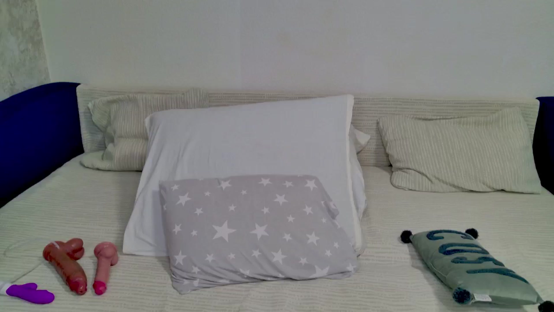 Gallery image thumbnail from Dorcel_girl's myfreecams stream on, 05/20/2025, 19:34 image 1 of 20