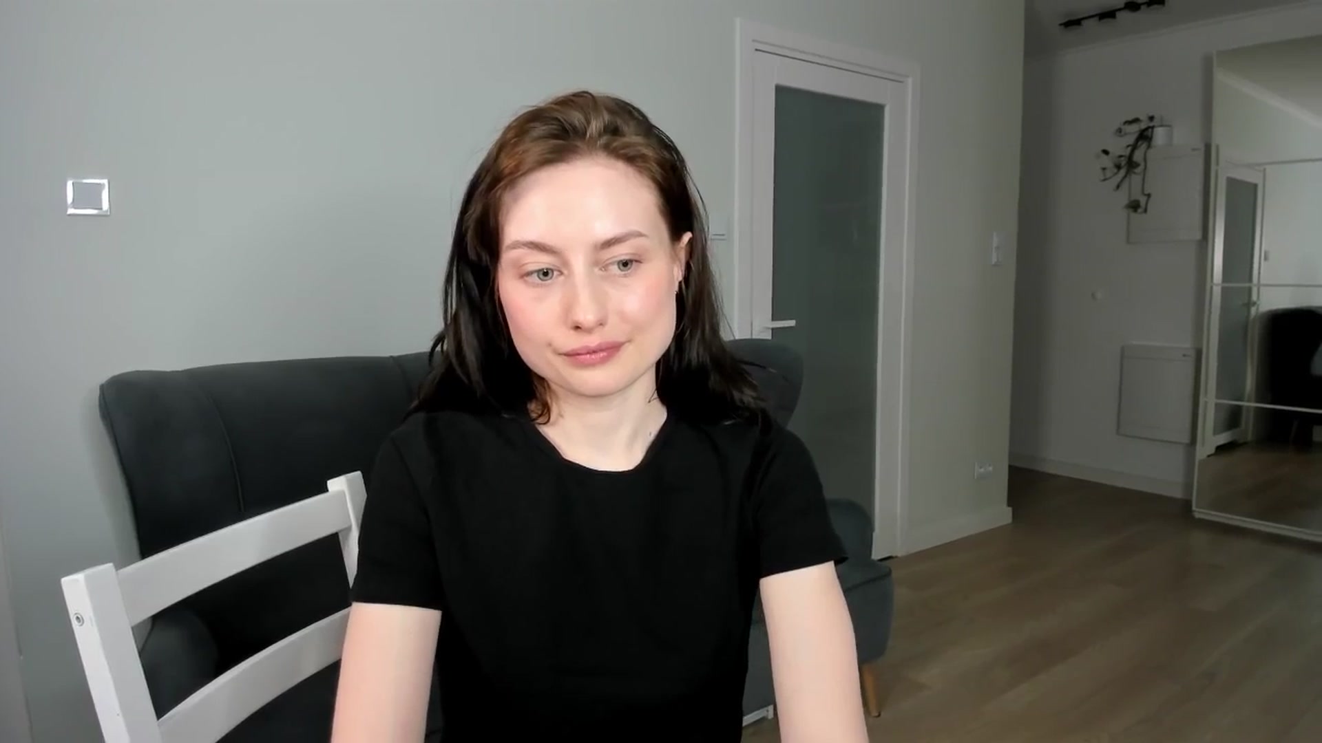 Gallery image thumbnail from Dorimenea's myfreecams stream on, 04/13/2026, 06:39 image 17 of 20