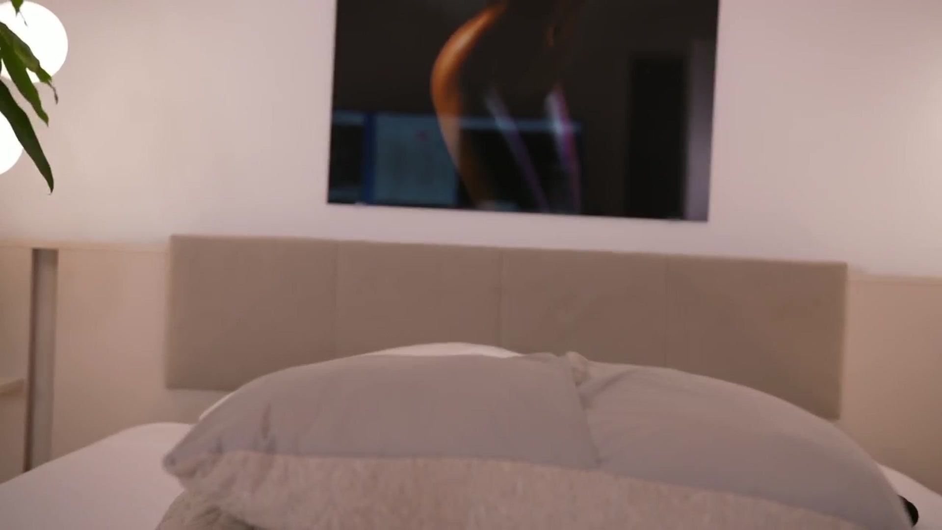 Gallery image thumbnail from DorisCream's myfreecams stream on, 10/02/2025, 10:12 image 6 of 20