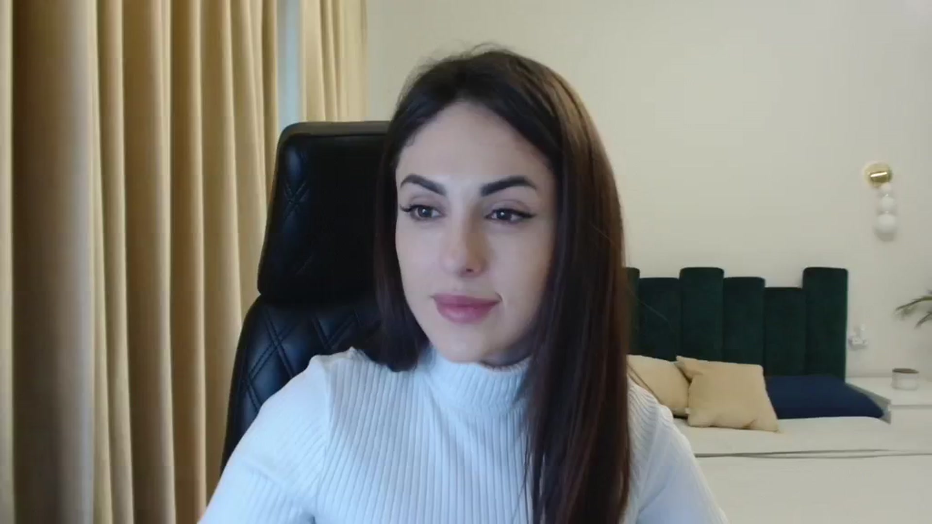 Gallery image thumbnail from DorisDolll's myfreecams stream on, 03/14/2024, 11:48 image 19 of 20
