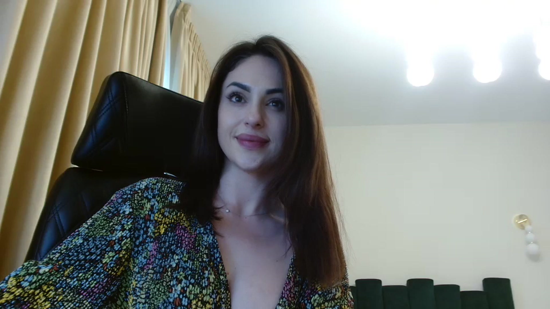 Gallery image thumbnail from DorisDolll's myfreecams stream on, 04/04/2024, 09:30 image 16 of 20