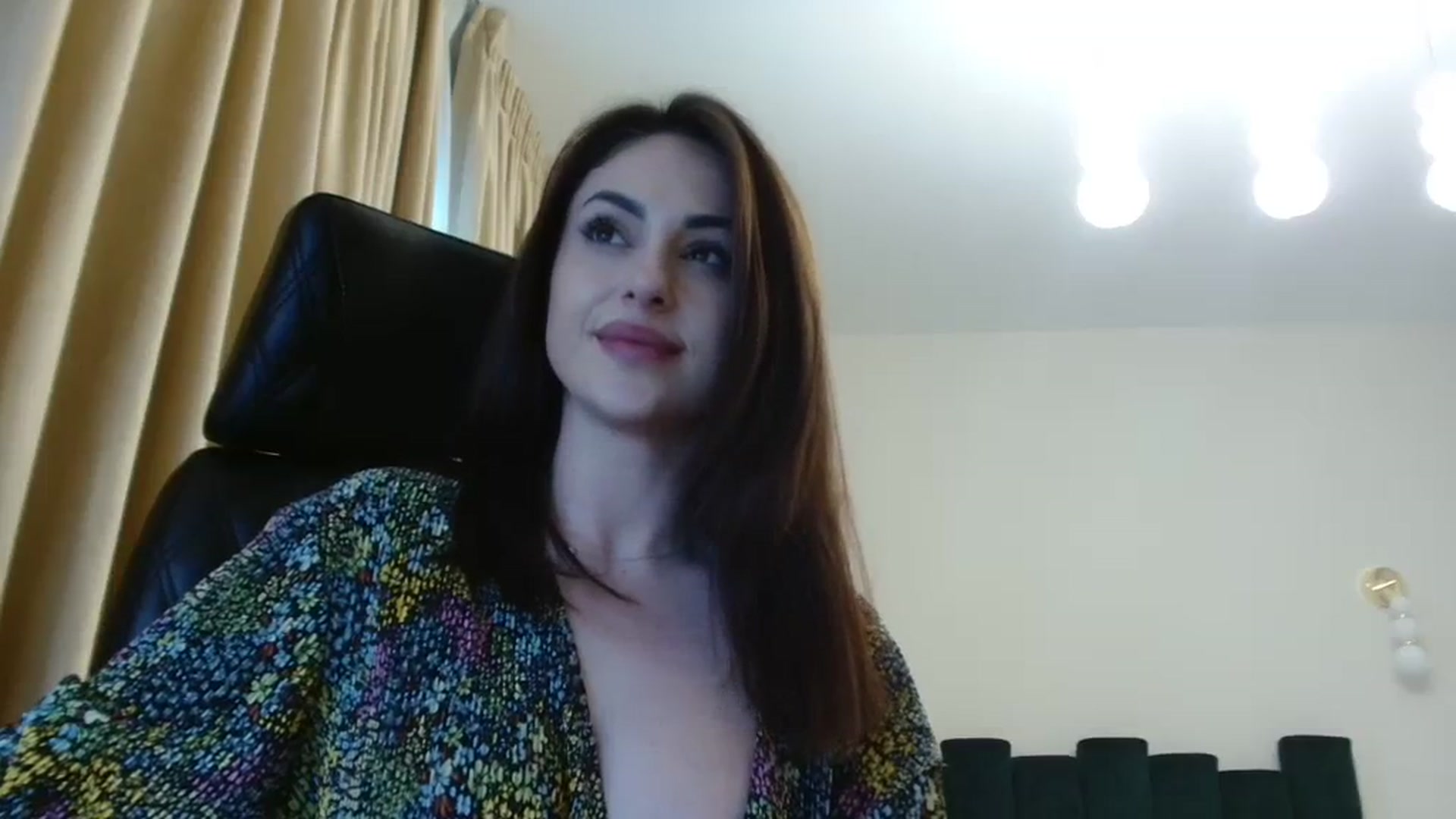 Gallery image thumbnail from DorisDolll's myfreecams stream on, 04/04/2024, 09:30 image 15 of 20