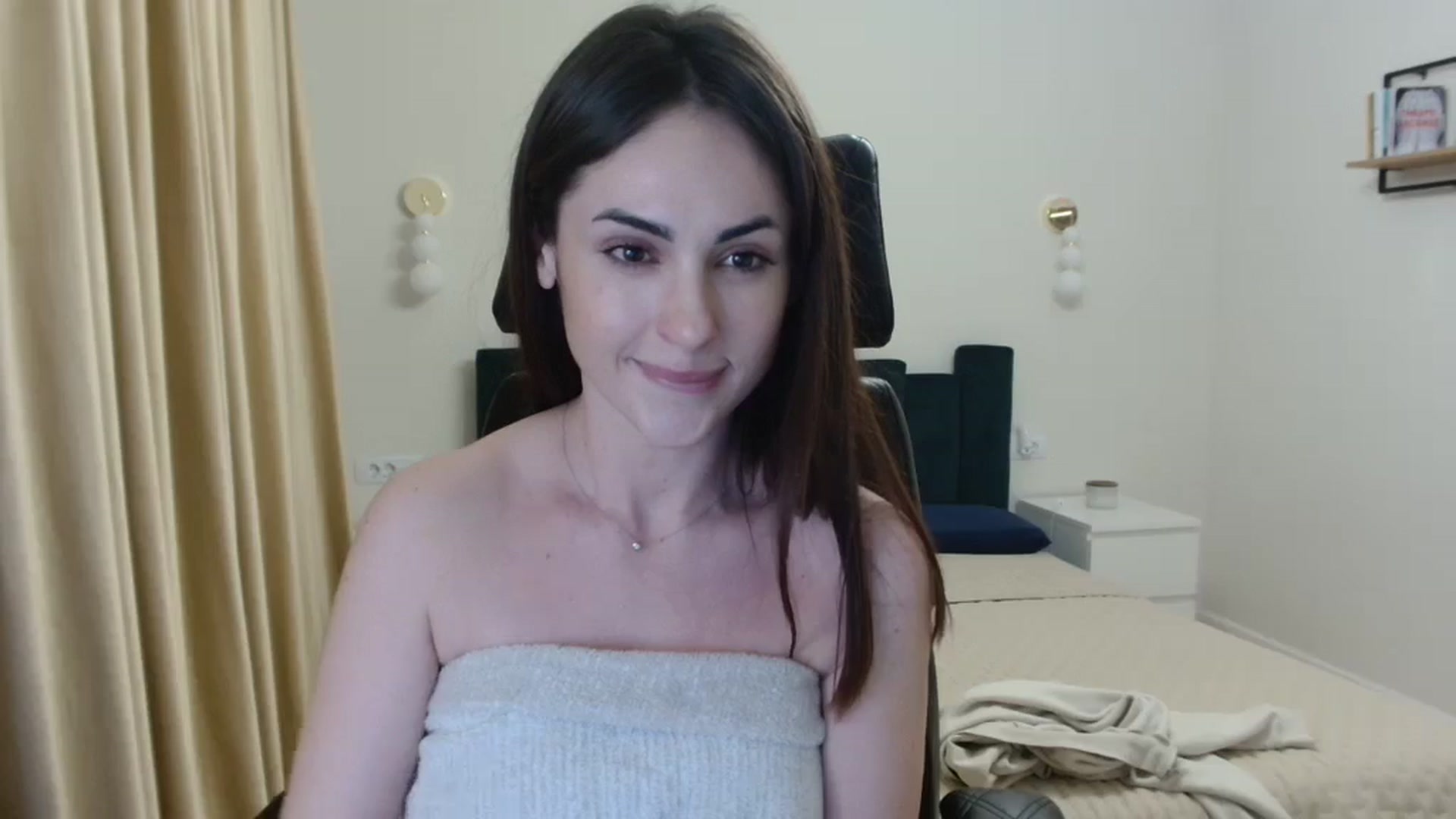 Gallery image thumbnail from DorisDolll's myfreecams stream on, 04/26/2024, 09:07 image 18 of 20